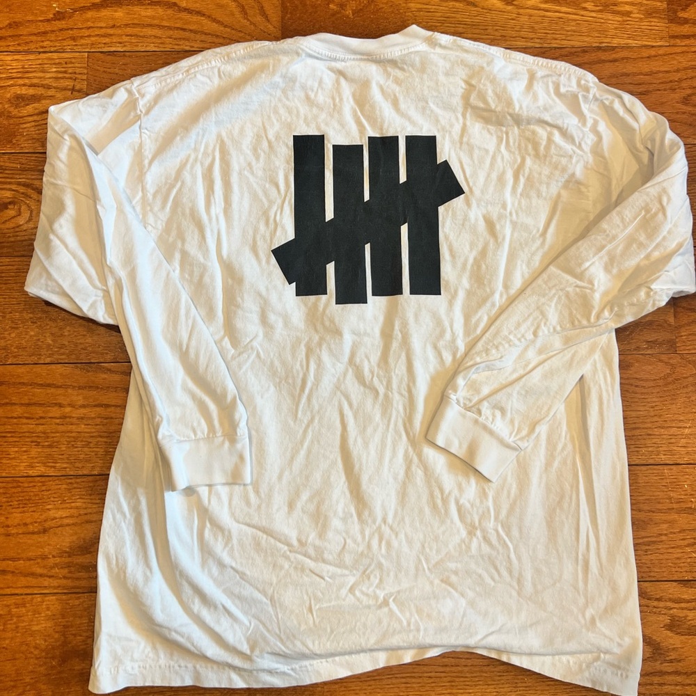 Undefeated White Long Sleeve Shirt size XL - Picture 4 of 4